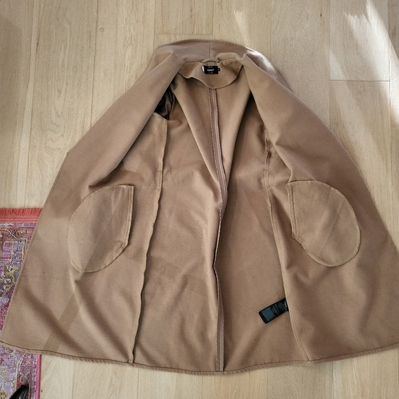 ONLY beige wrap wool coat with belt. Vegan, cruelty free 🤍 - Picture 11 of 15